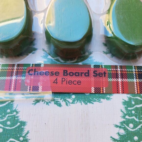 Boston Warehouse Bamboo Wood Cheese Board Set - 4 Pieces - Picture 5 of 7